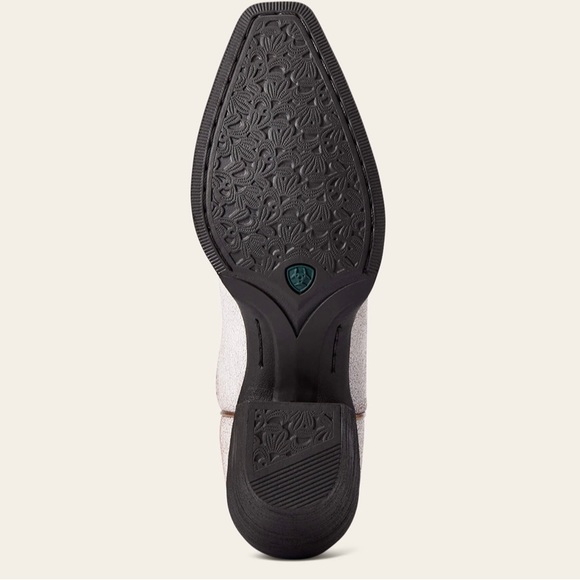 Women’s Dress/Fashion Boots - Picture 3 of 6